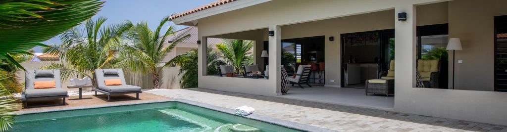 Neu! Villa für 4 Personen mit privatem Pool, 3 Autominuten vom Strand Jan Thiel entfernt und neben Marbella Estate gelegen.