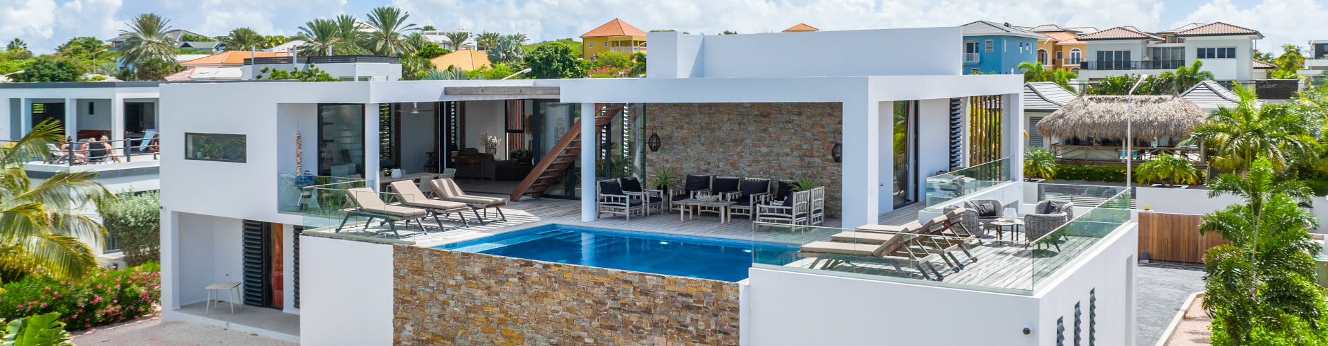 Villa's op Curacao met een seperaat appartement of guesthouse