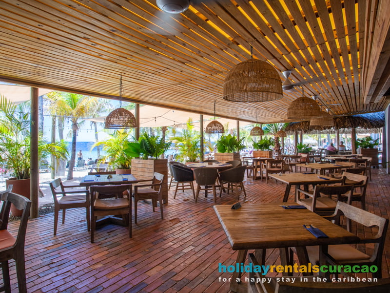 Restaurant Coast am Strand des Blue Bay Golf- und Strandresorts